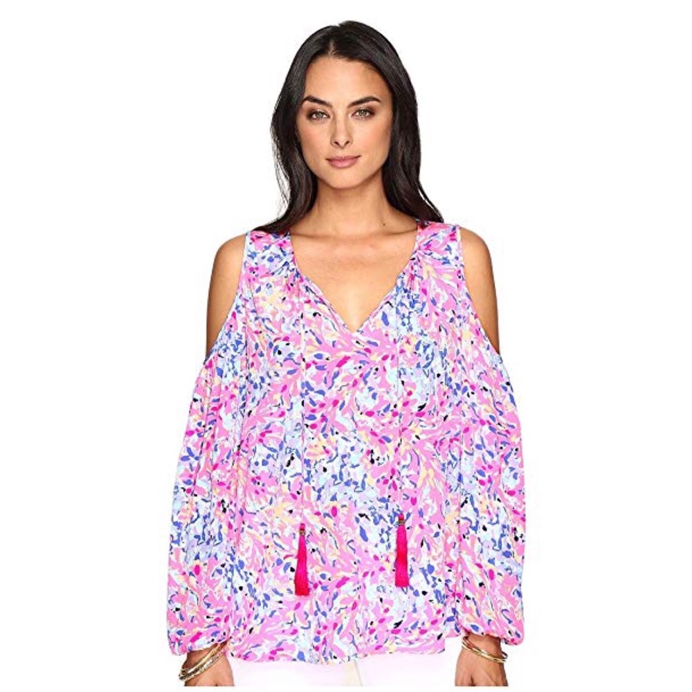 NWT Lilly Pulitzer Finch top in Coco Coral Crab